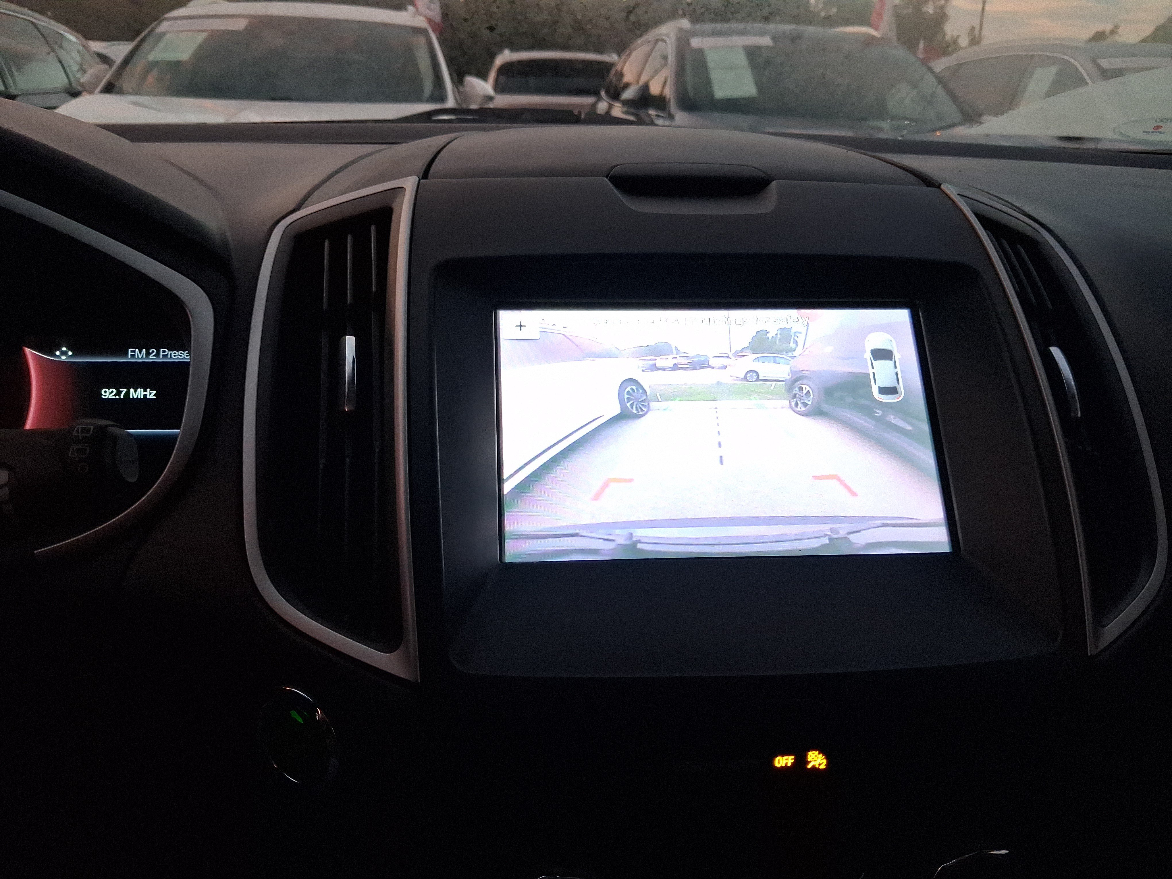Used 2019 Ford Edge SEL w/ Equipment Group 201A FWD image 21