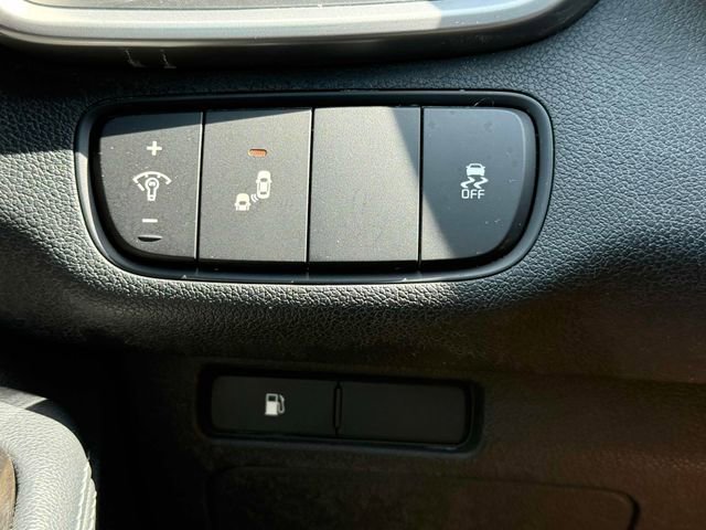 Used 2020 Kia Sorento LX image 10