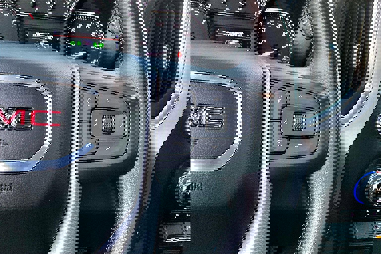 Used 2020 GMC Sierra 1500 Elevation w/ Elevation Value Package image 14