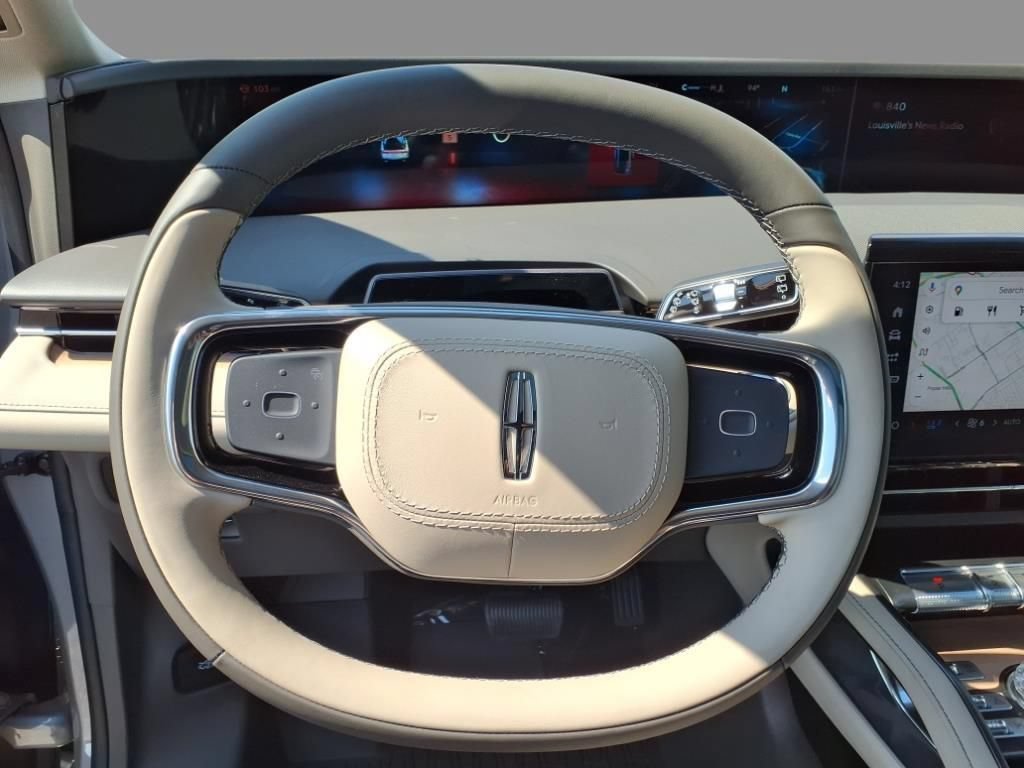 New 2025 Lincoln Nautilus Reserve w/ Jet Appearance Package AWD/4WD image 19