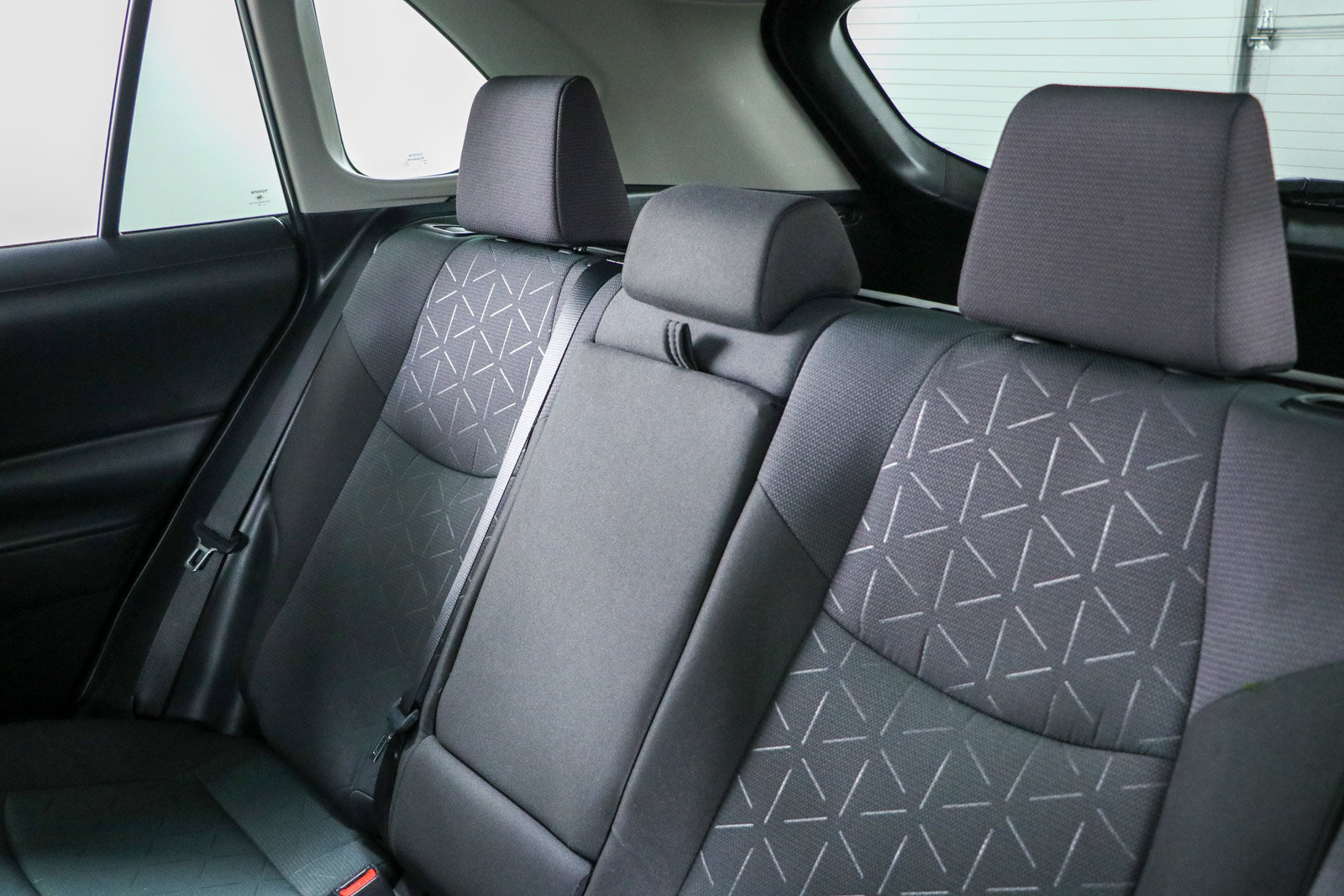 Used 2024 Toyota RAV4 XLE FWD image 25