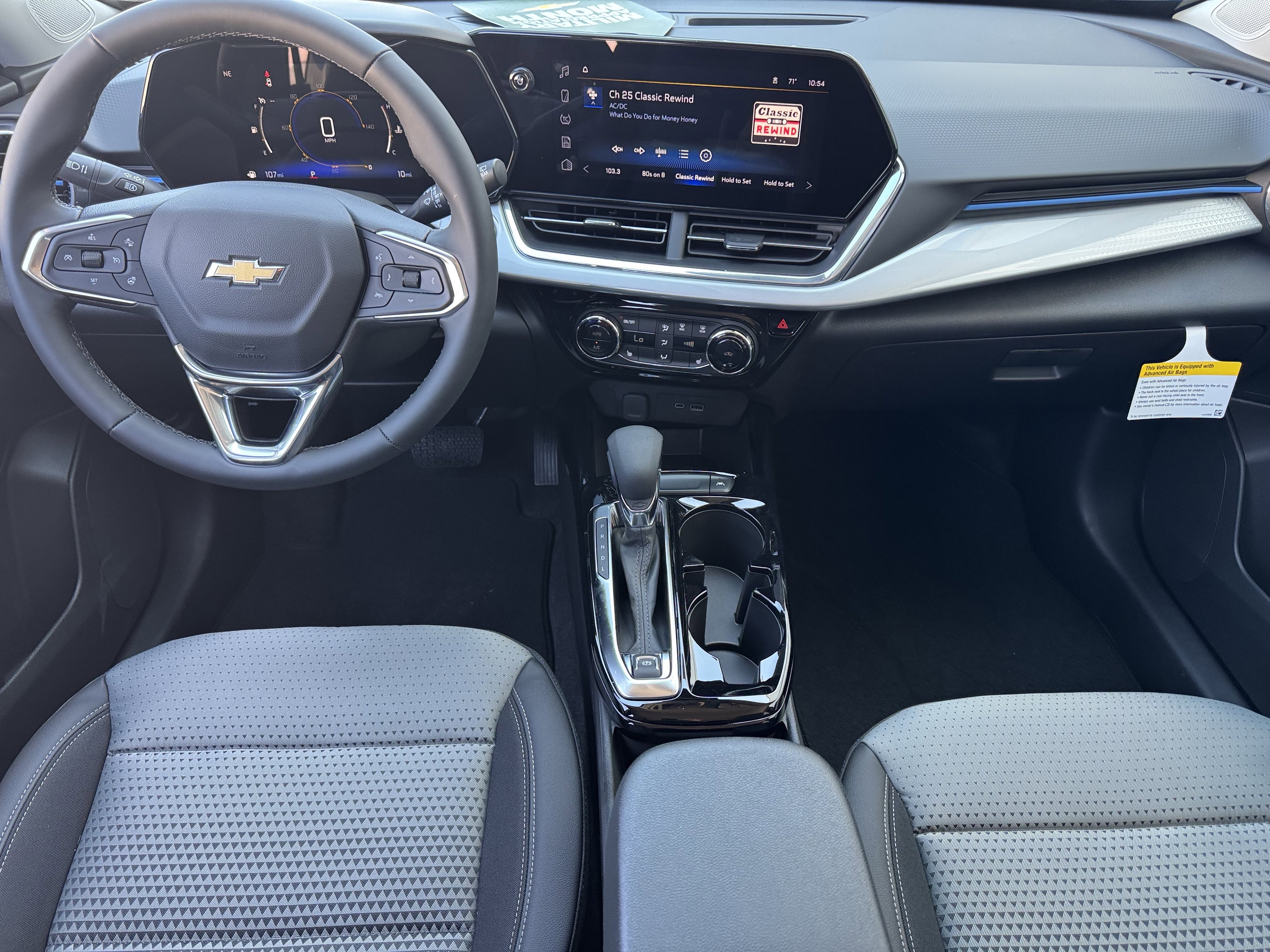 New 2026 Chevrolet Trax LT FWD image 17