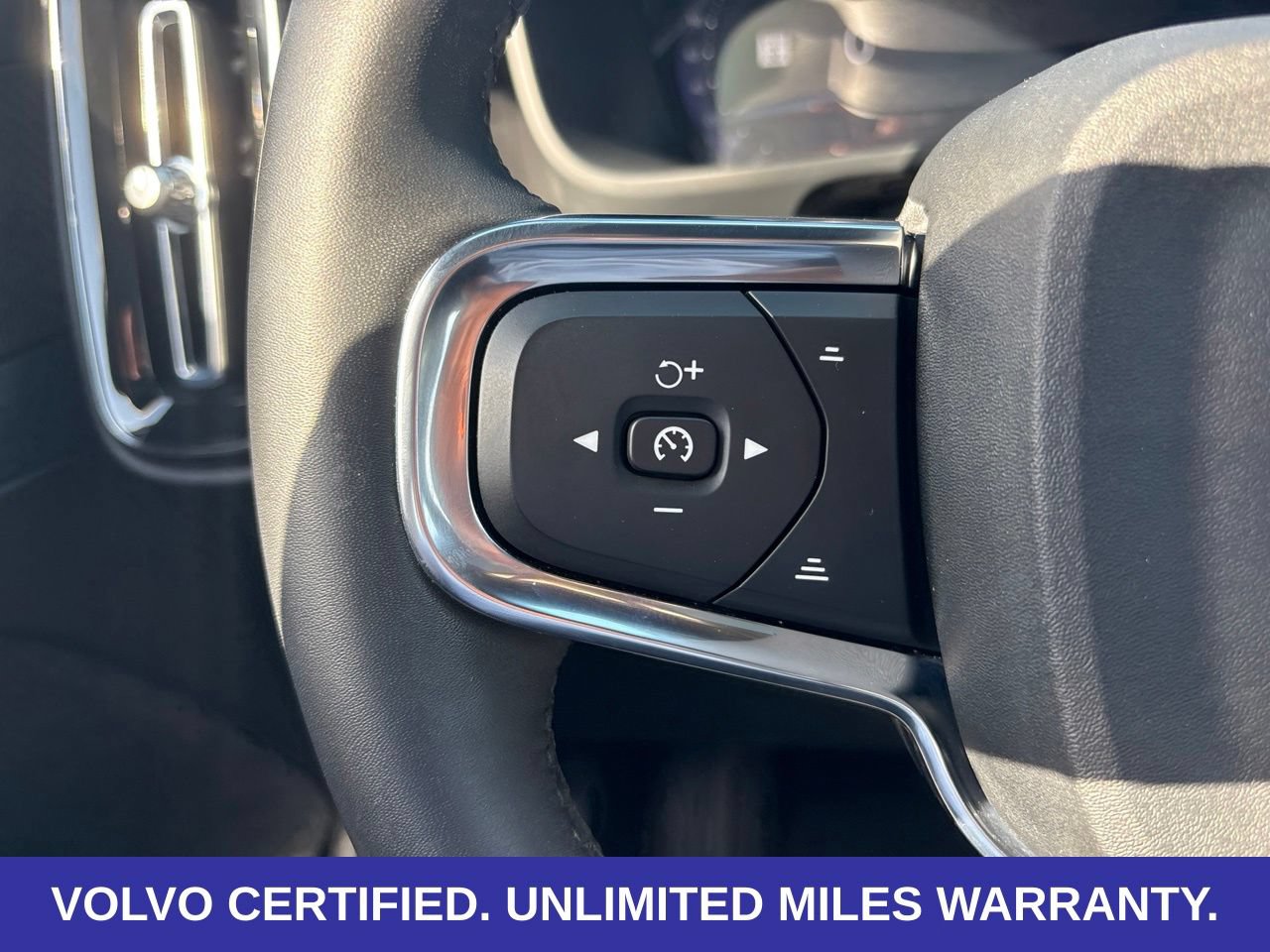 Certified 2023 Volvo C40 P8 Recharge Ultimate w/ Protection Package Premier AWD/4WD image 27