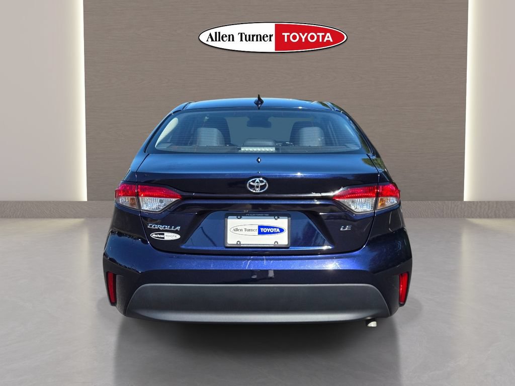 Used 2025 Toyota Corolla LE FWD image 7