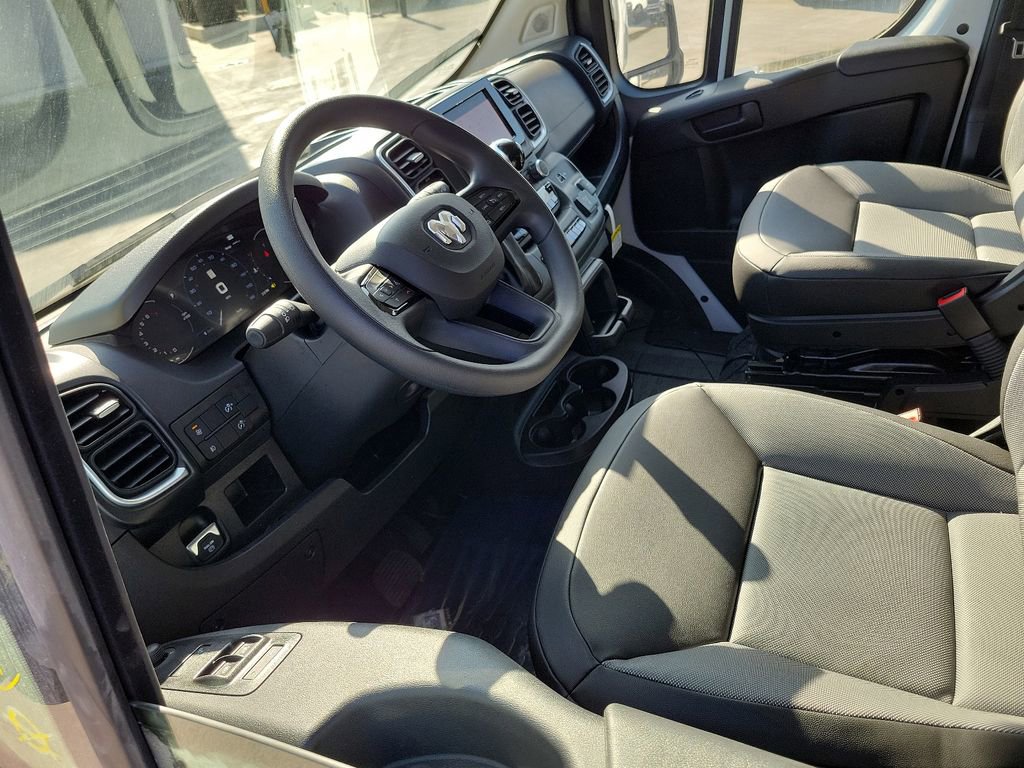 New 2025 RAM ProMaster 1500 w/ Quick Order Package 22G SLT image 2