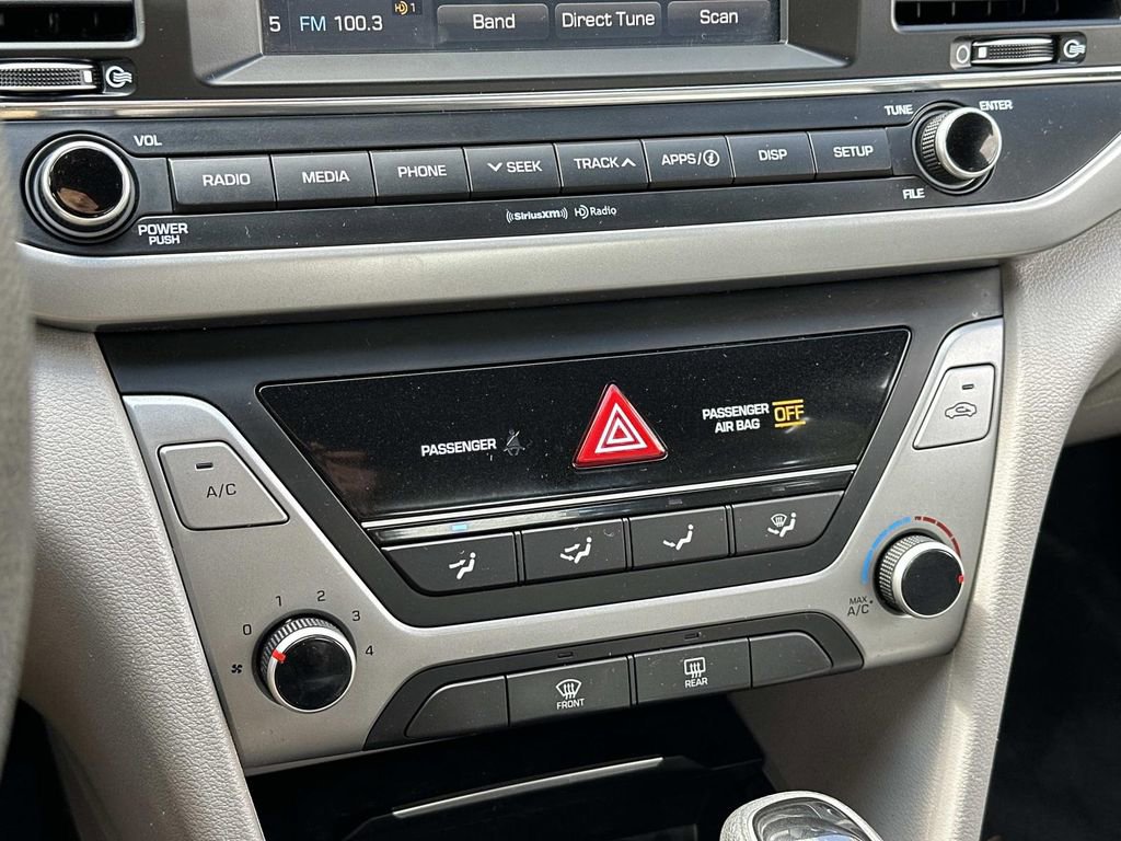 Used 2018 Hyundai Elantra SEL FWD image 29