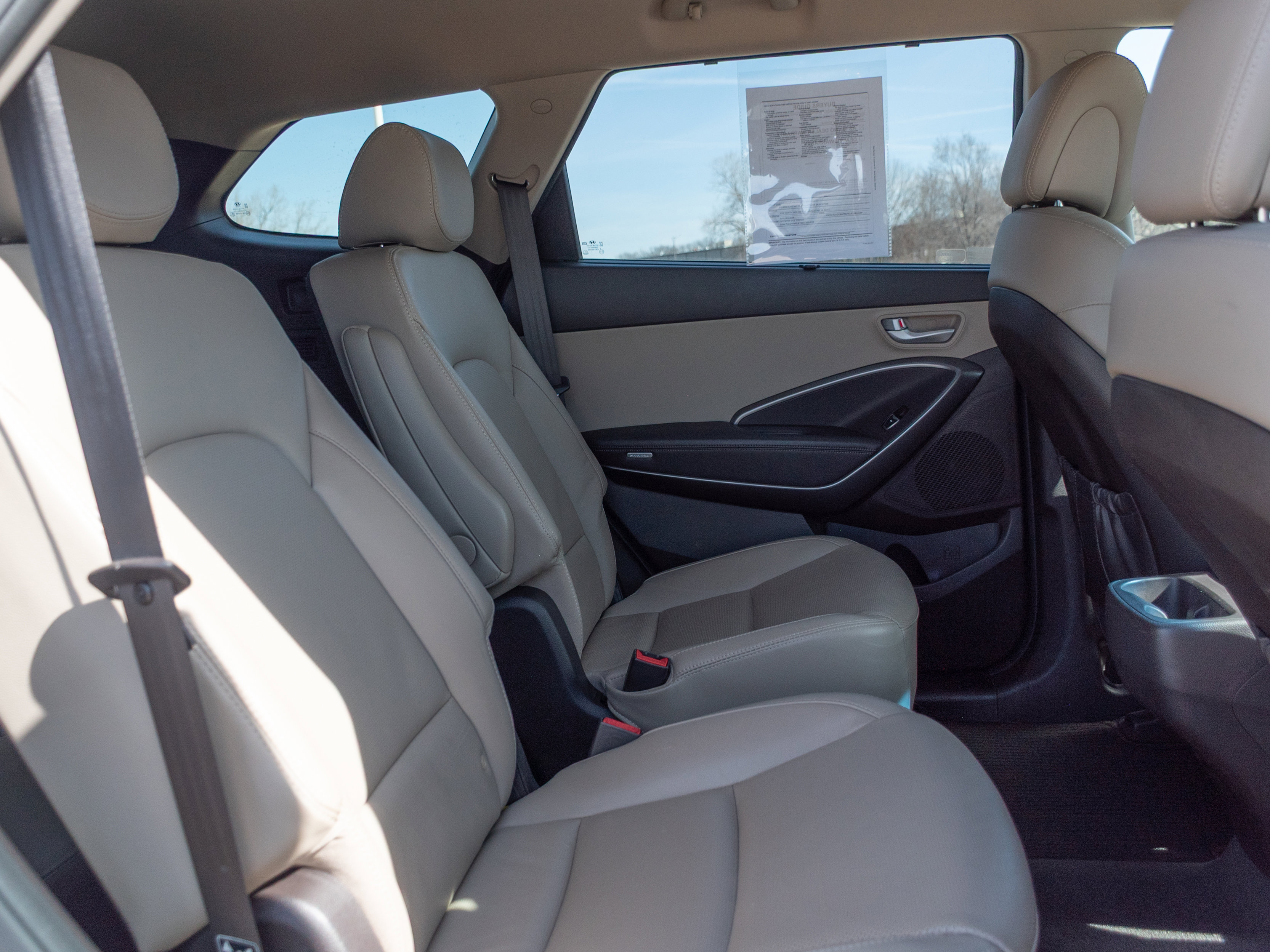 Used 2017 Hyundai Santa Fe Limited w/ Cargo Package AWD/4WD image 23
