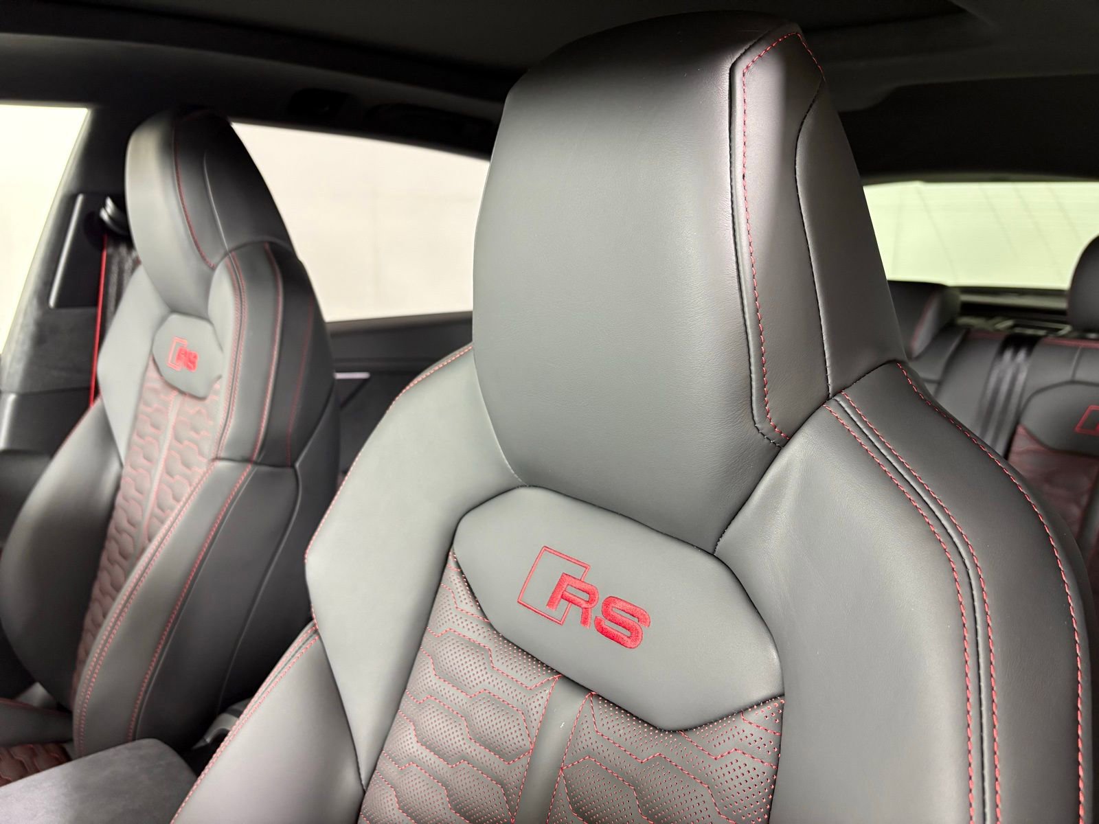 New 2026 Audi RS Q8 performance image 13