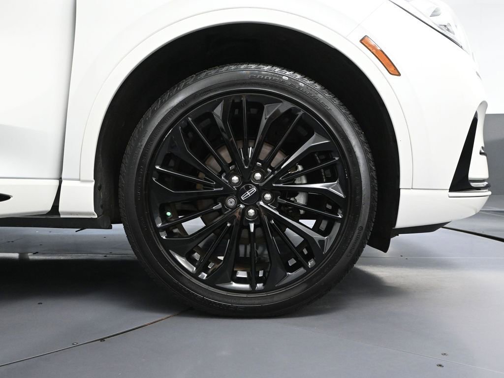 Used 2023 Lincoln Corsair Reserve w/ Jet Appearance Package AWD/4WD image 15