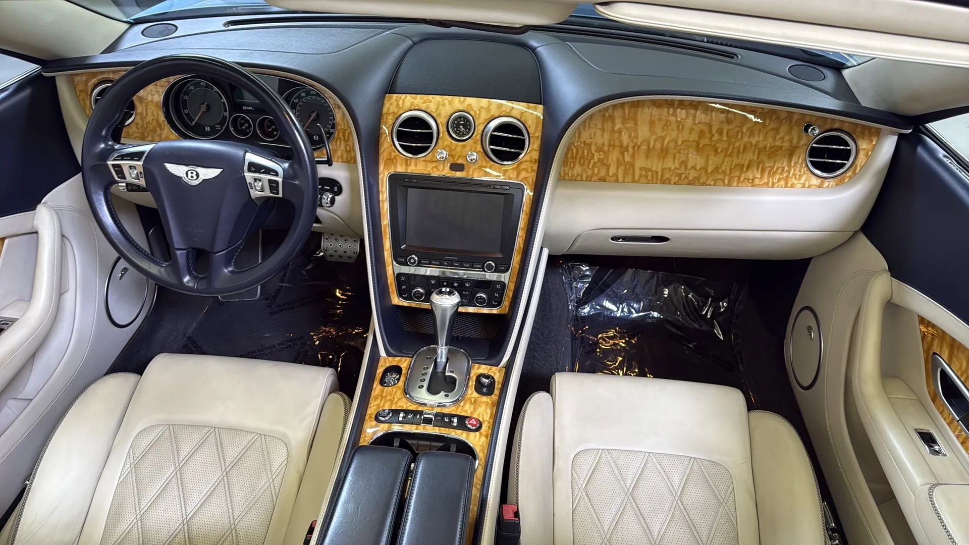 Used 2013 Bentley Continental GT image 27