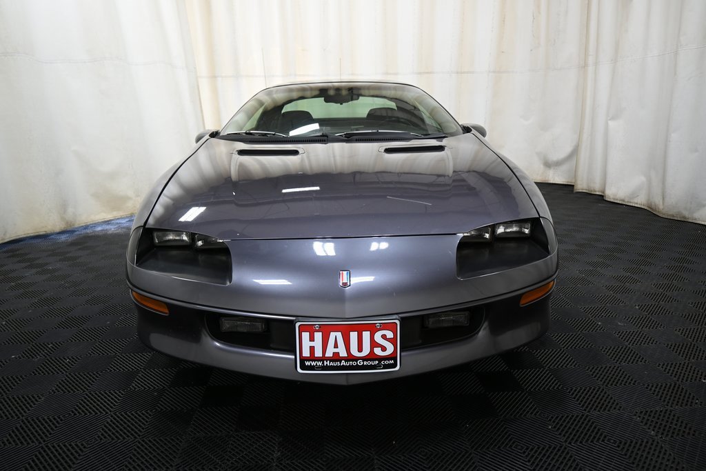 Used 1993 Chevrolet Camaro Z28 image 2