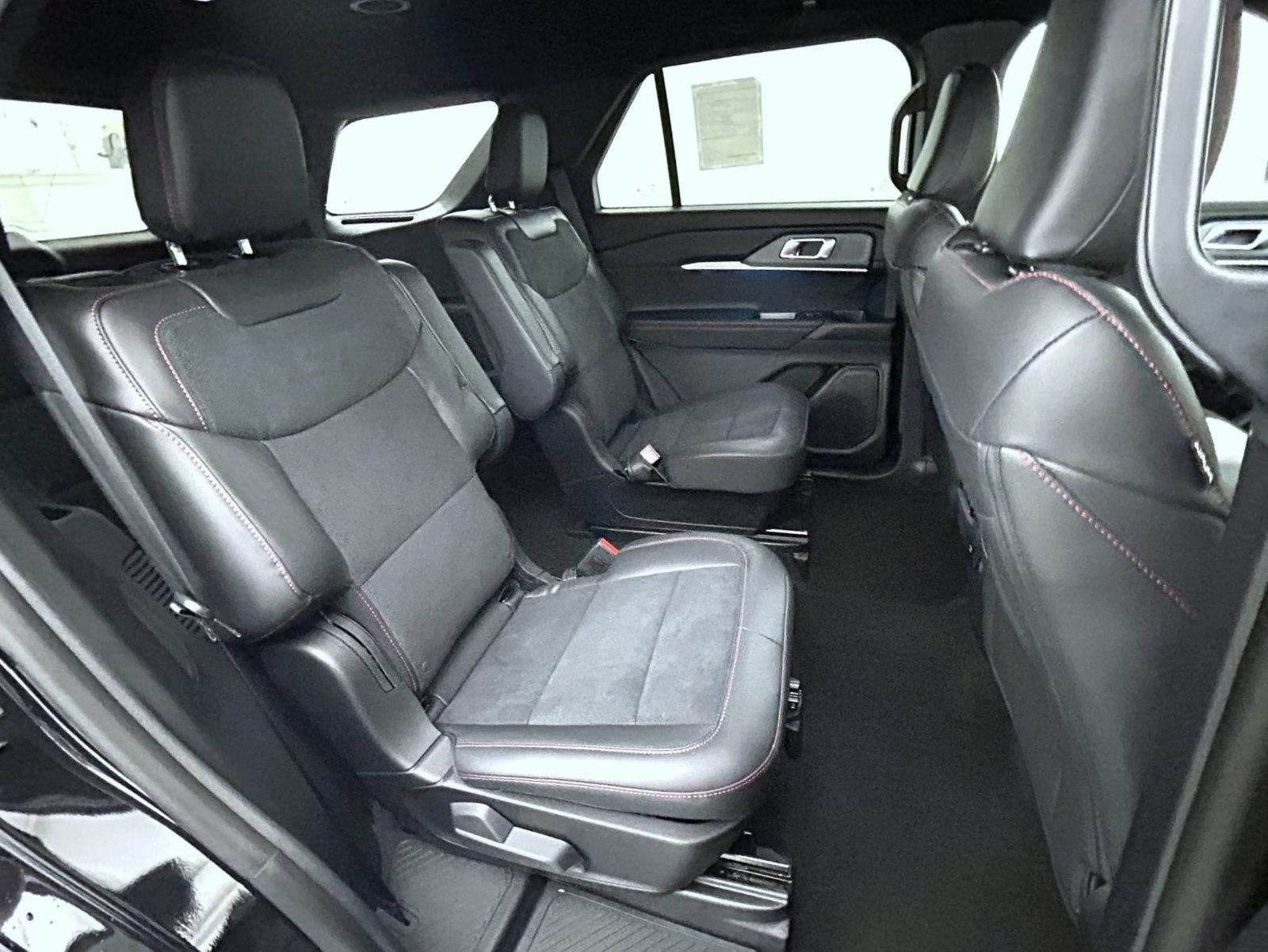 New 2026 Ford Explorer ST AWD/4WD image 18