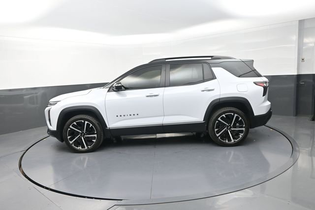 Used 2026 Chevrolet Equinox RS w/ Convenience Package III AWD/4WD image 43