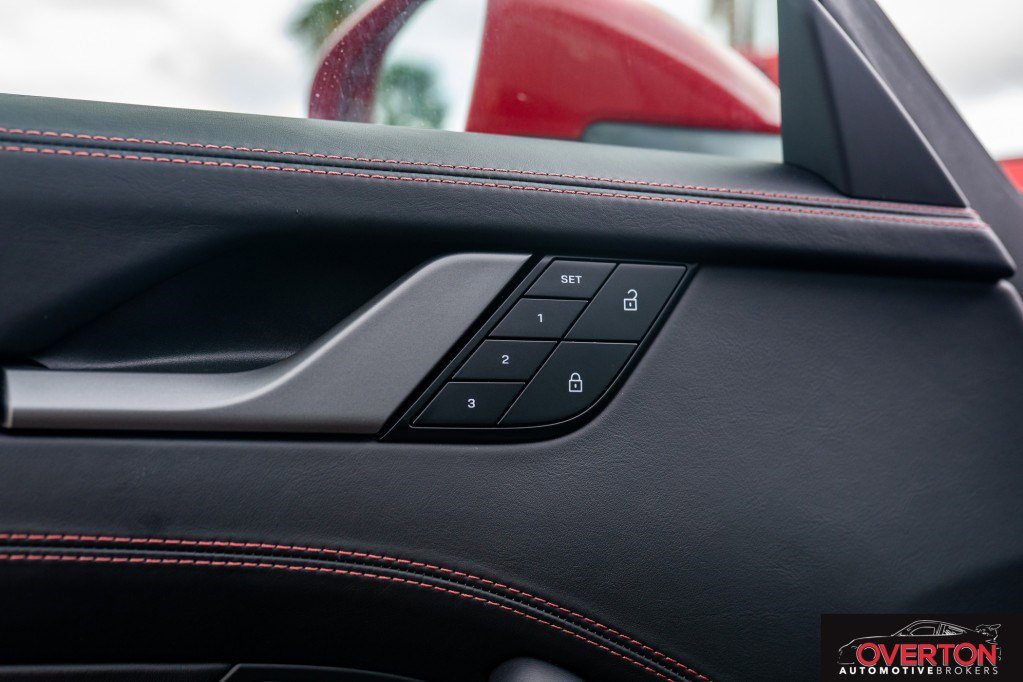 Used 2024 Porsche 911 Carrera image 52
