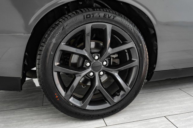 Used 2019 Dodge Challenger R/T w/ Blacktop Package image 42