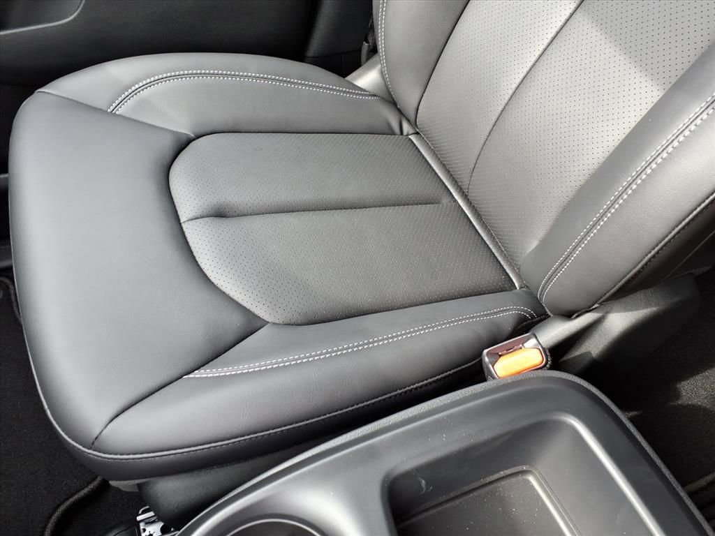 New 2026 Chrysler Pacifica Select image 29