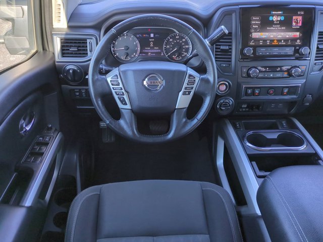 Certified 2022 Nissan Titan SV w/ SV Convenience Package image 17