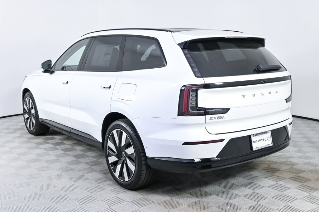 New 2026 Volvo EX90 Ultra AWD/4WD image 3