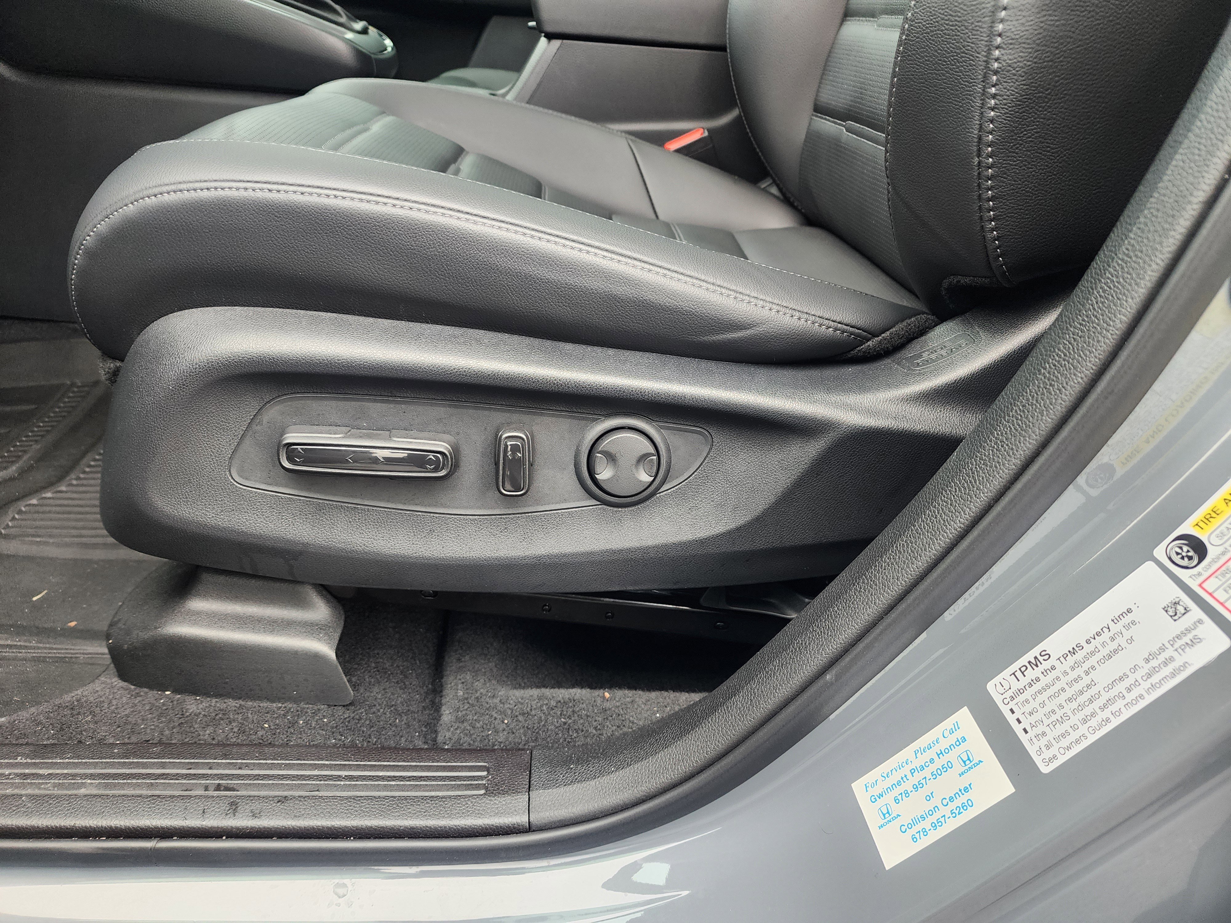 Used 2025 Honda CR-V EX-L image 24