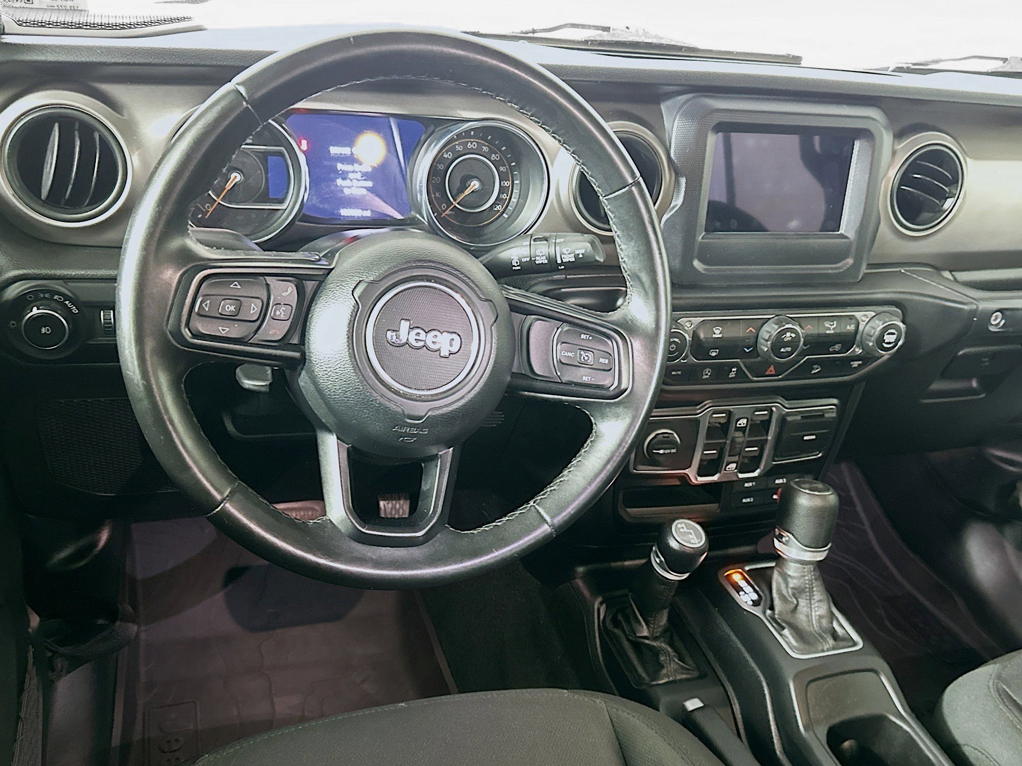 Used 2020 Jeep Wrangler Unlimited Sport AWD/4WD image 17