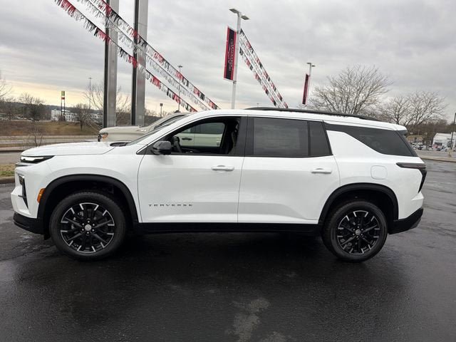 New 2026 Chevrolet Traverse LT w/ Sun and Wheel Package FWD image 8