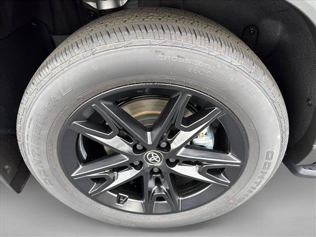 Used 2026 Toyota Grand Highlander FWD image 17