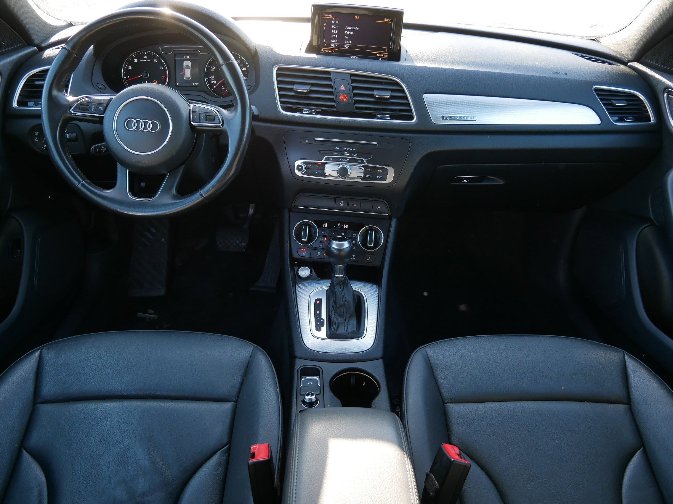 Used 2017 Audi Q3 2.0T Premium Plus w/ Premium Plus Package image 10