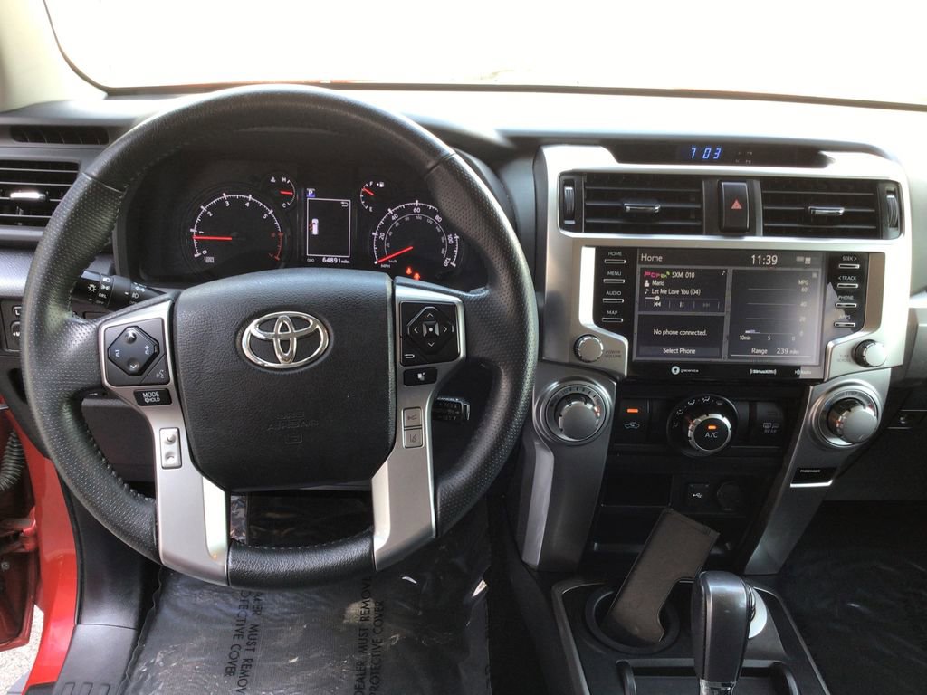 Used 2021 Toyota 4Runner SR5 Premium AWD/4WD image 33