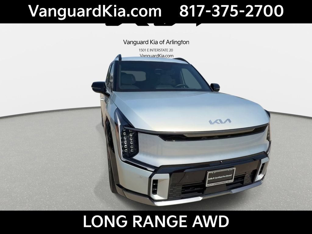 Certified 2024 Kia EV9 GT-Line AWD/4WD image 3