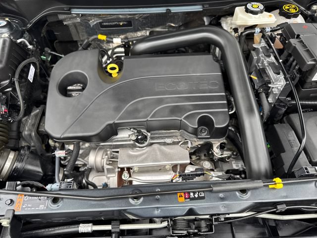 Used 2023 Chevrolet Equinox LT FWD image 22