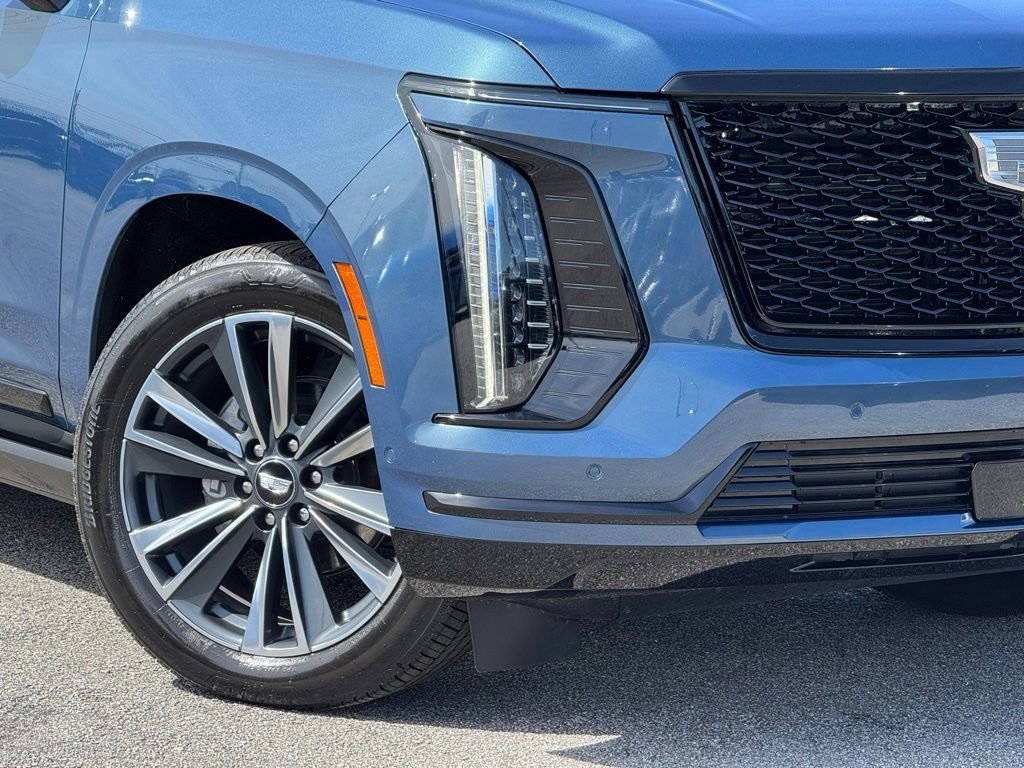 New 2026 Cadillac Escalade ESV Sport w/ Touring Package image 11