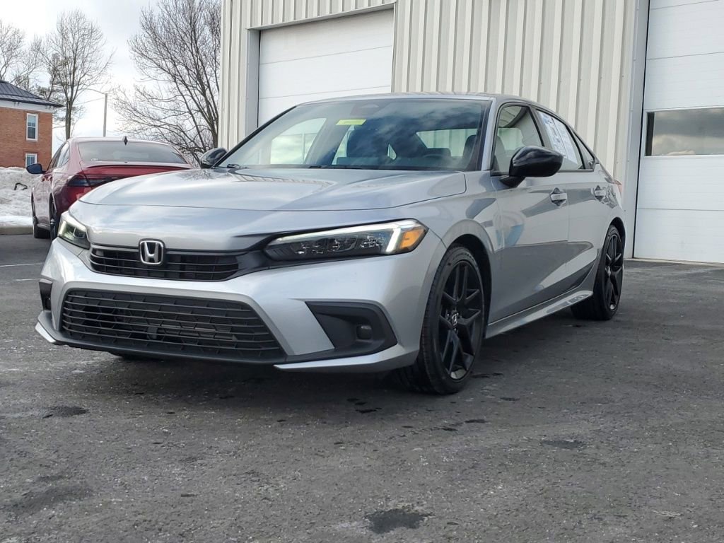 Used 2022 Honda Civic Sport image 3