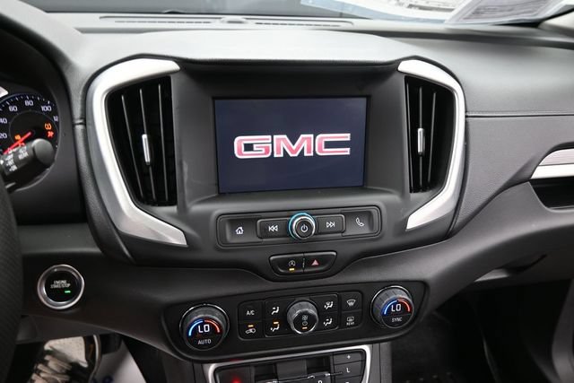 Used 2022 GMC Terrain SLE w/ Driver Convenience Package FWD image 31