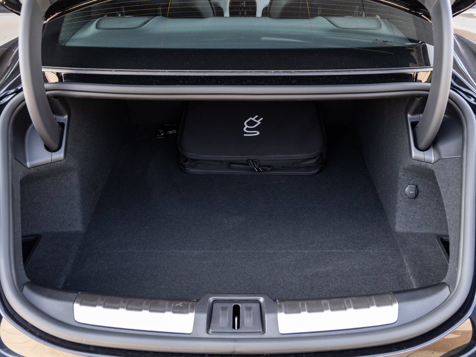 New 2026 Porsche Taycan AWD/4WD image 40