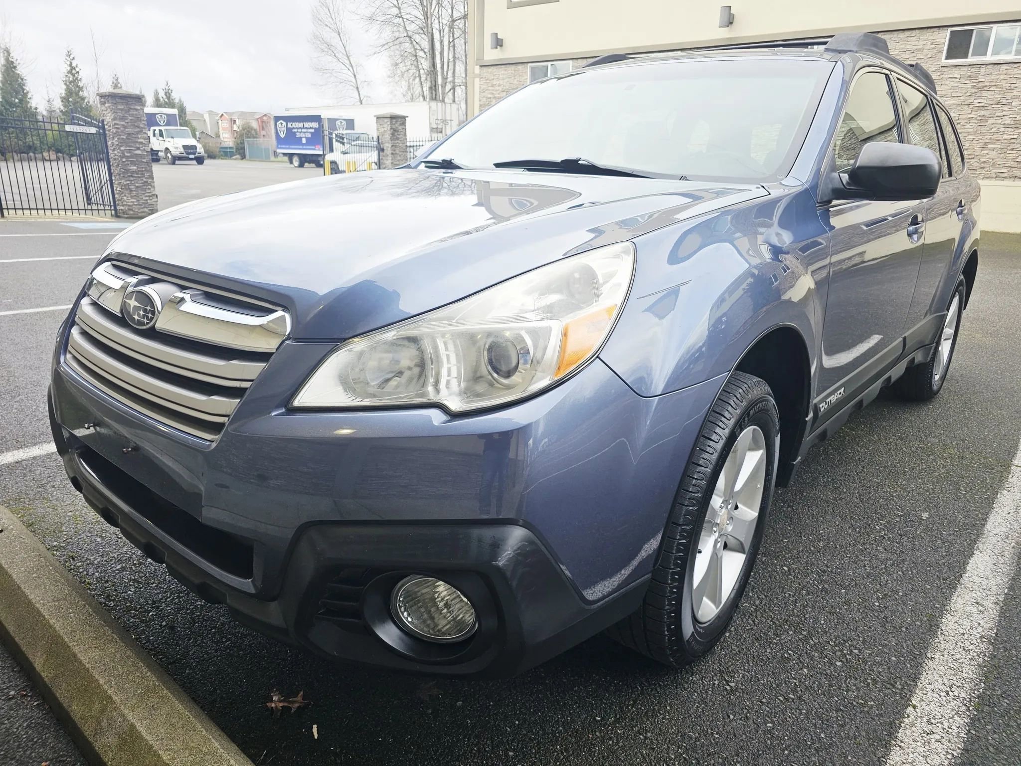Used 2014 Subaru Outback 2.5i w/ Alloy Wheel Package