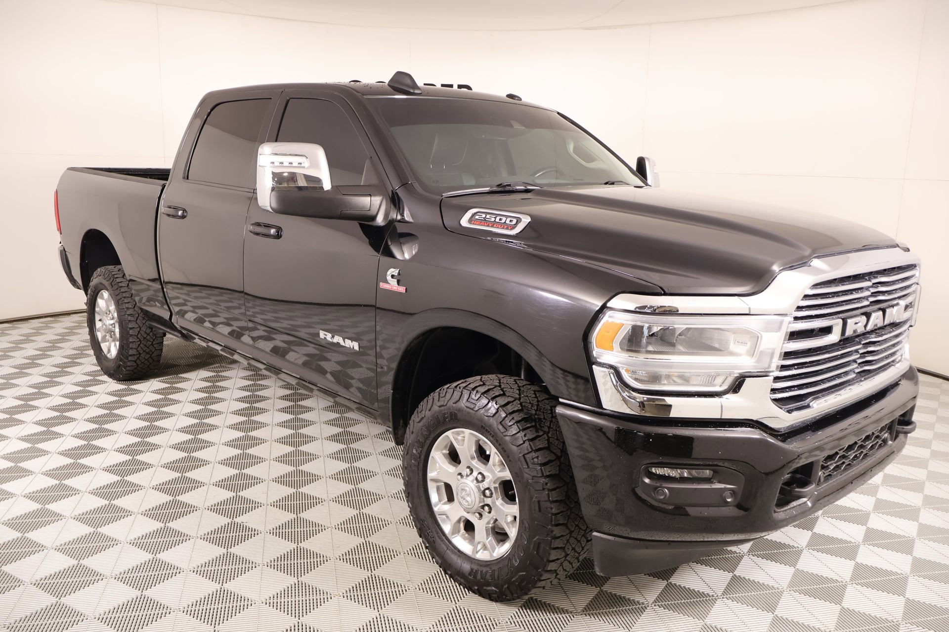 Used 2024 RAM 2500 Laramie w/ Safety Group
