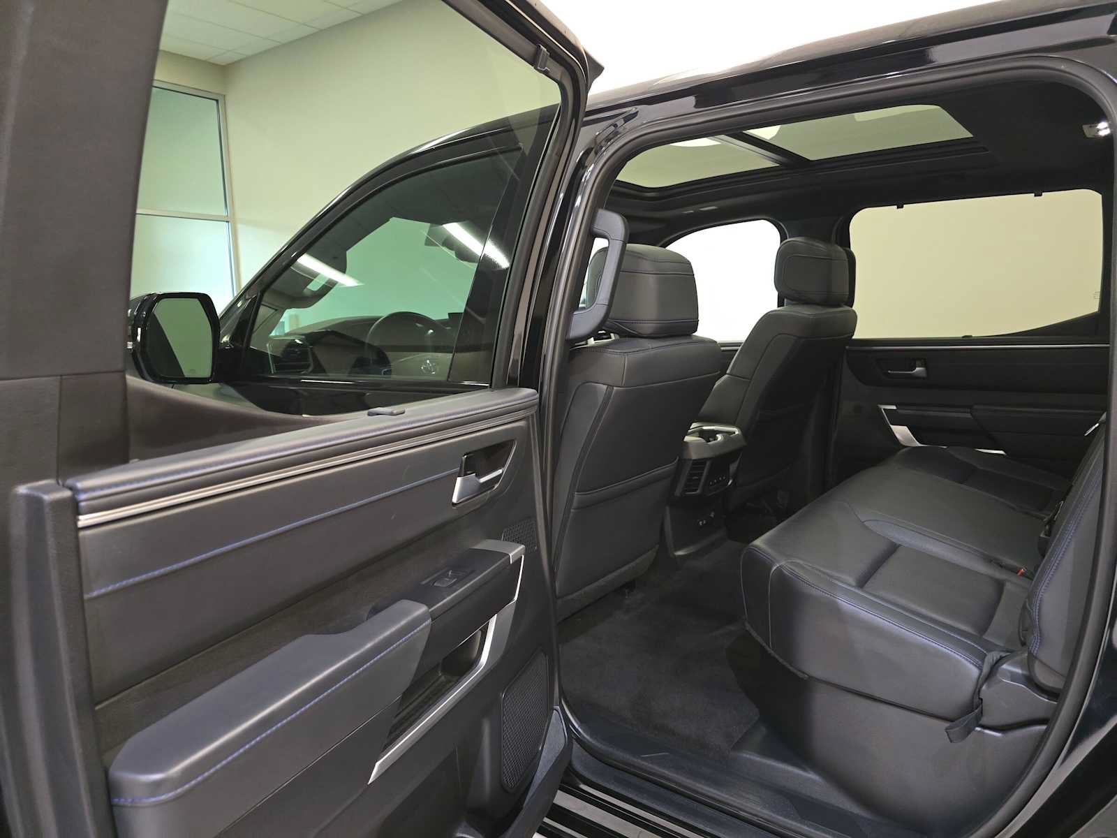 Used 2023 Toyota Tundra Platinum AWD/4WD image 26