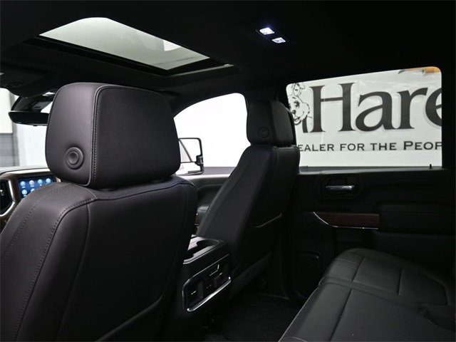 Used 2022 Chevrolet Silverado 3500 High Country w/ Z71 Off-Road Package image 18