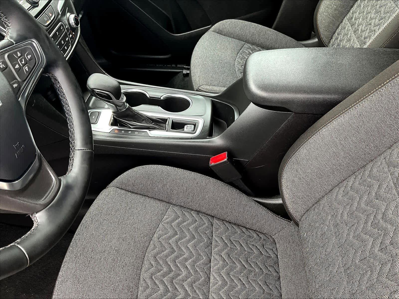 Used 2024 Chevrolet Equinox LT image 20