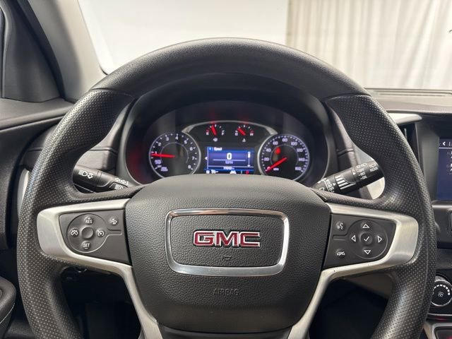 Used 2022 GMC Terrain SLE image 16