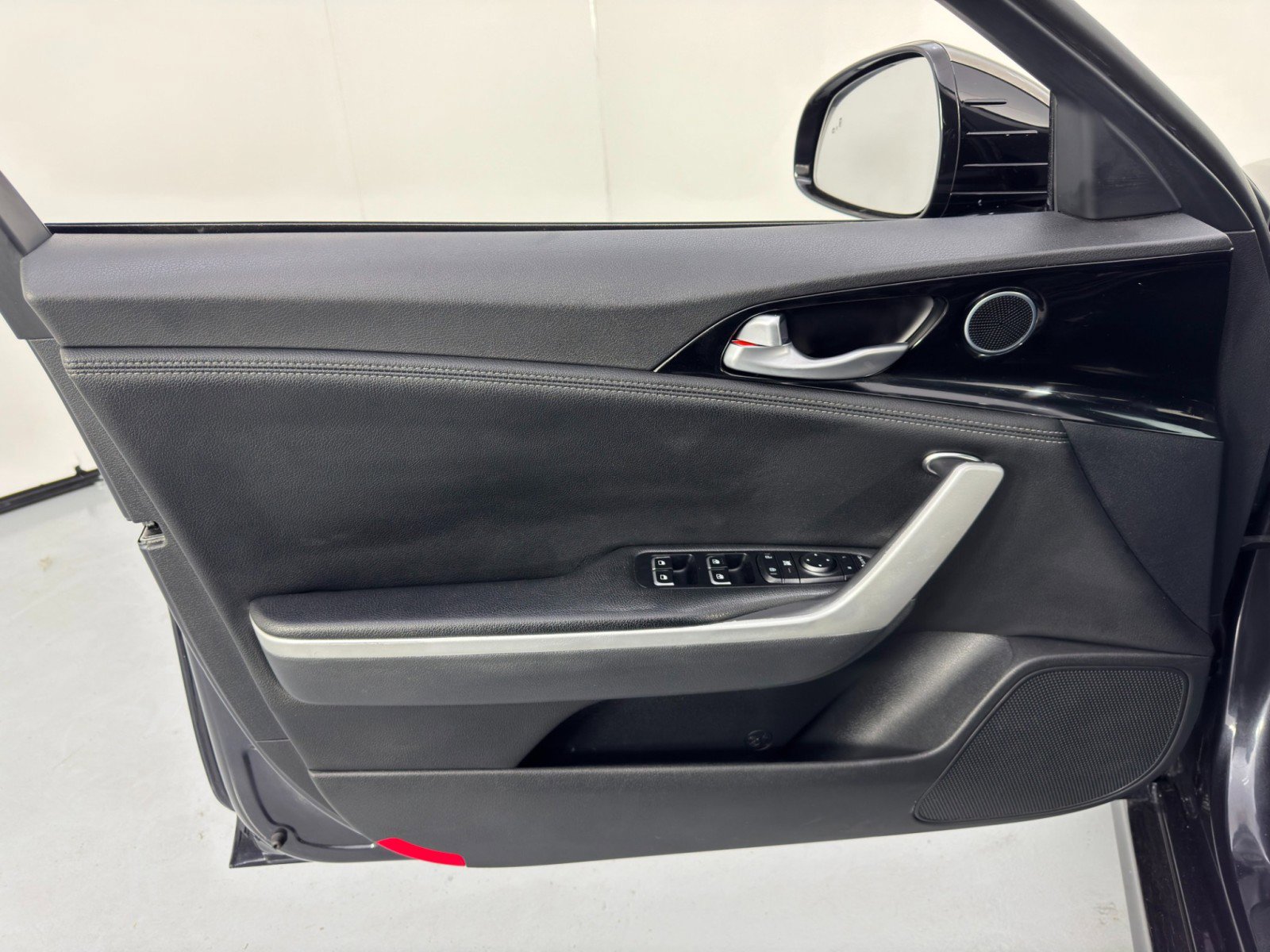 Used 2022 Kia Stinger GT-Line image 39