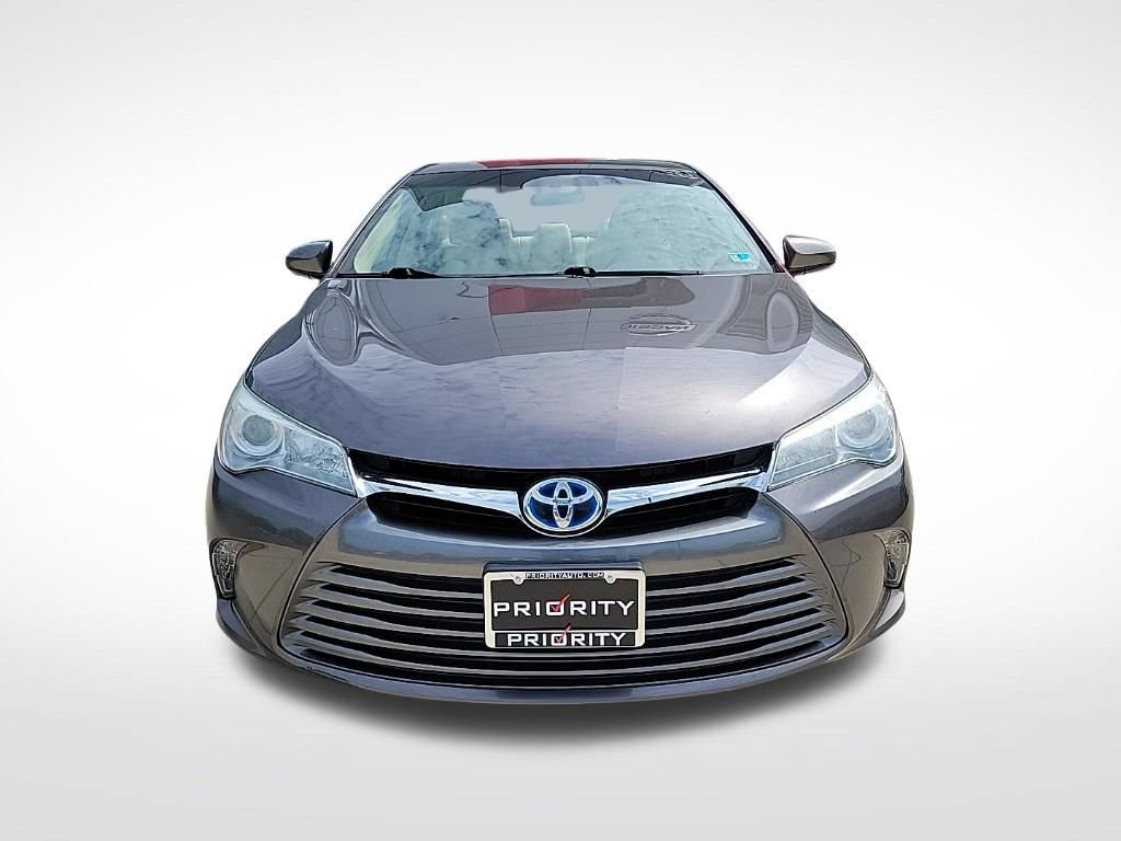 Used 2016 Toyota Camry XLE w/ Moonroof Package FWD image 8