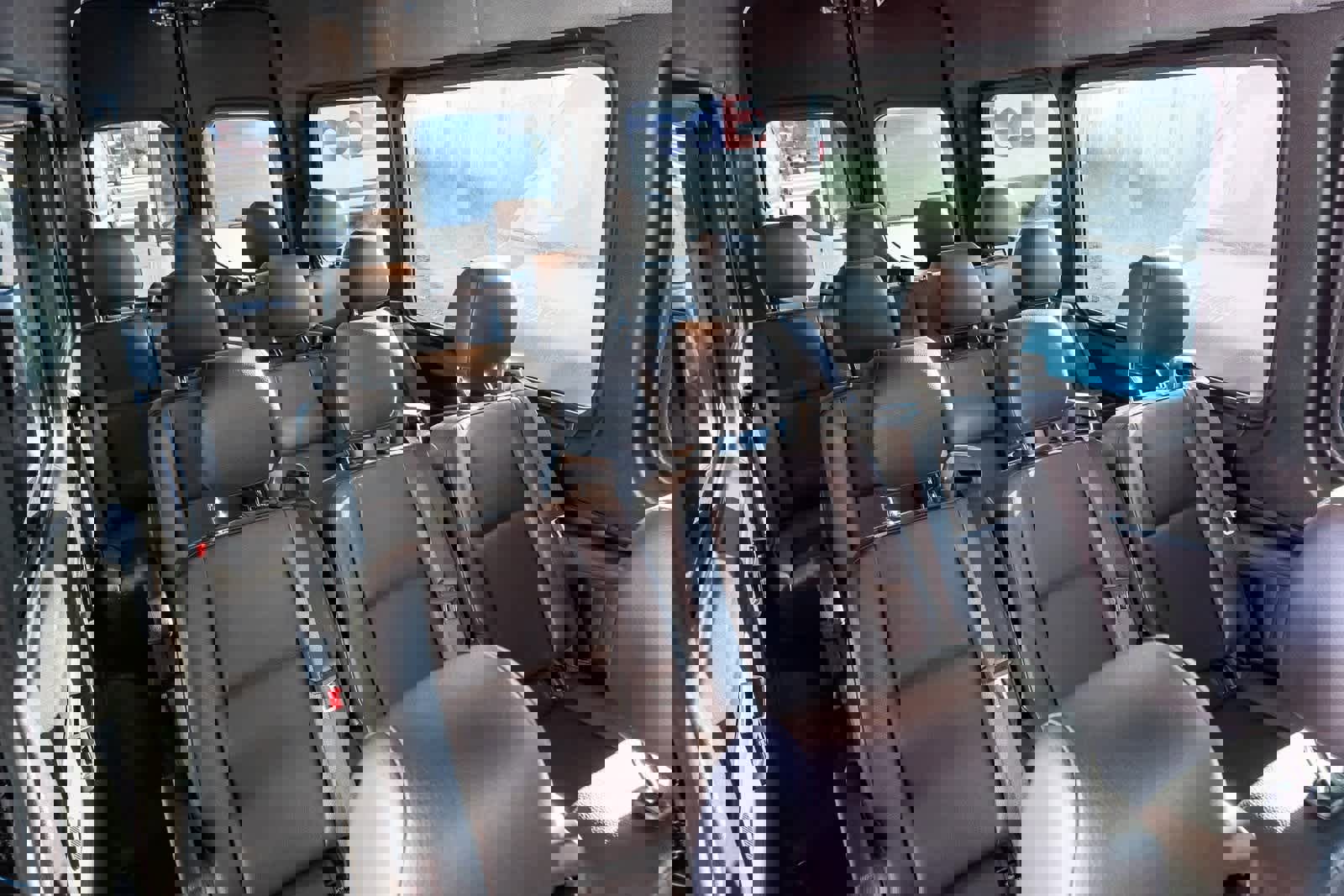 Used 2023 Mercedes-Benz Sprinter 2500 image 21