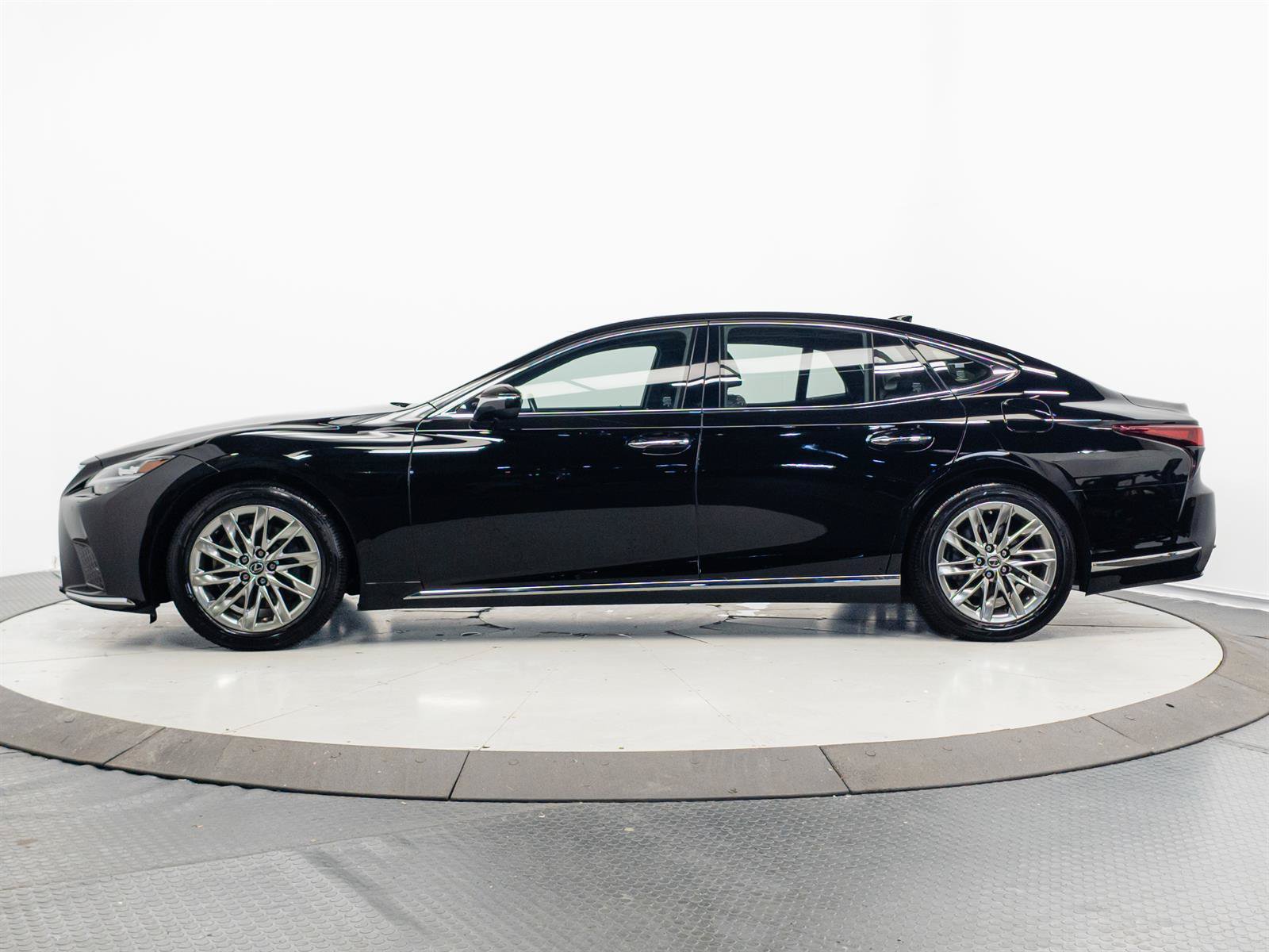 Used 2022 Lexus LS 500 AWD w/ Interior Upgrade Package image 8