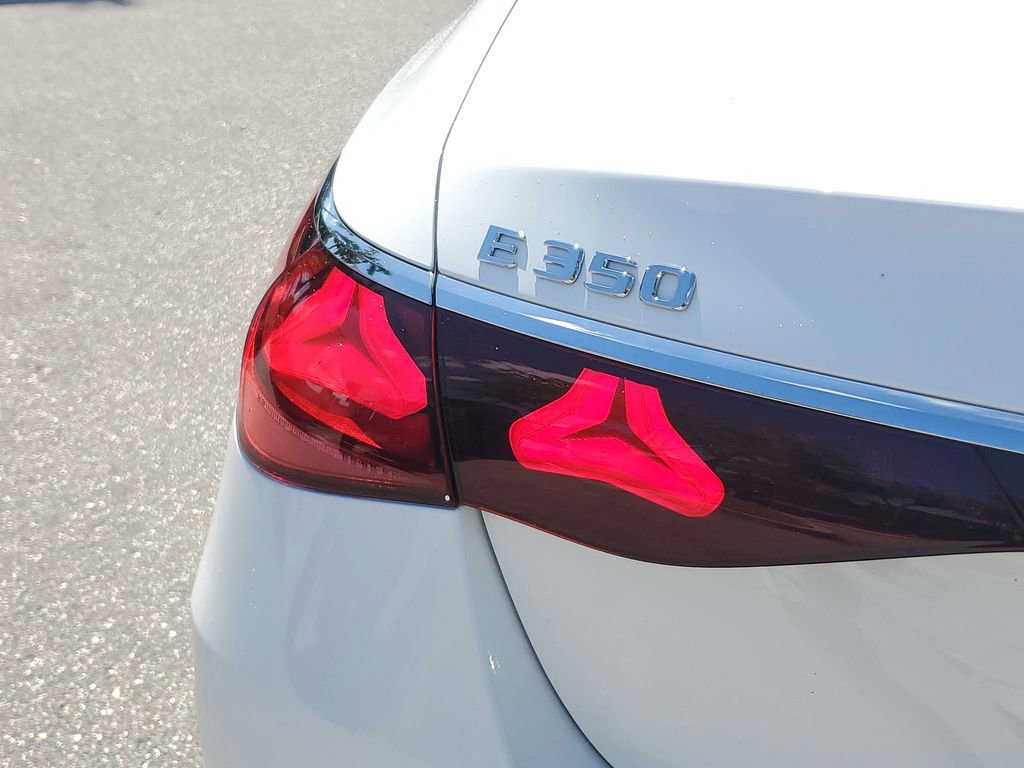 Used 2025 Mercedes-Benz E 350 4MATIC Sedan image 29