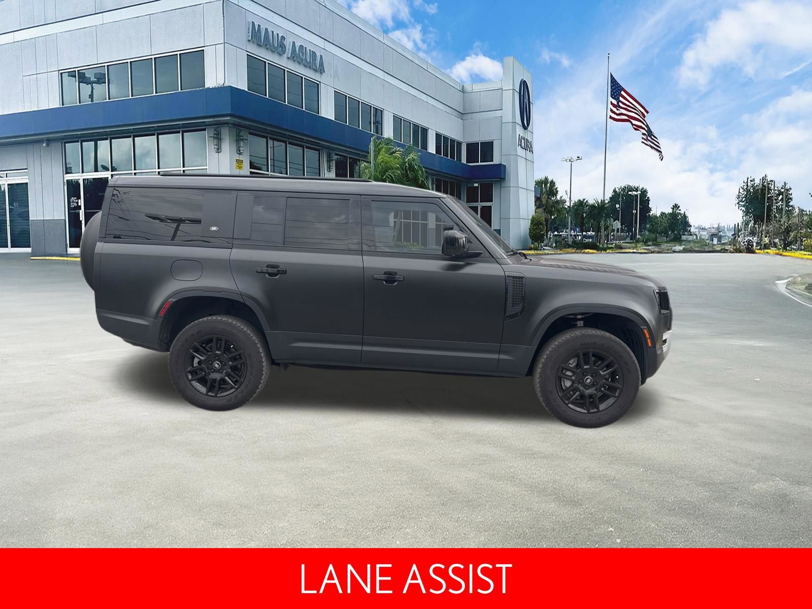 Used 2023 Land Rover Defender 130 SE AWD/4WD image 11