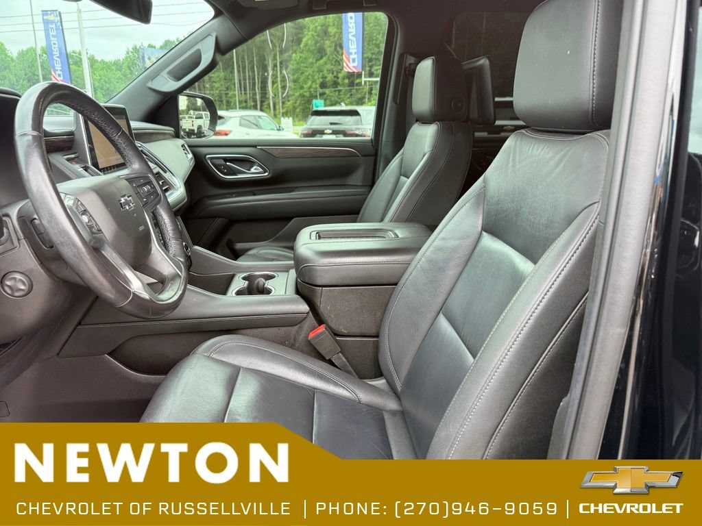 Used 2021 Chevrolet Tahoe Z71 w/ Luxury Package AWD/4WD image 6