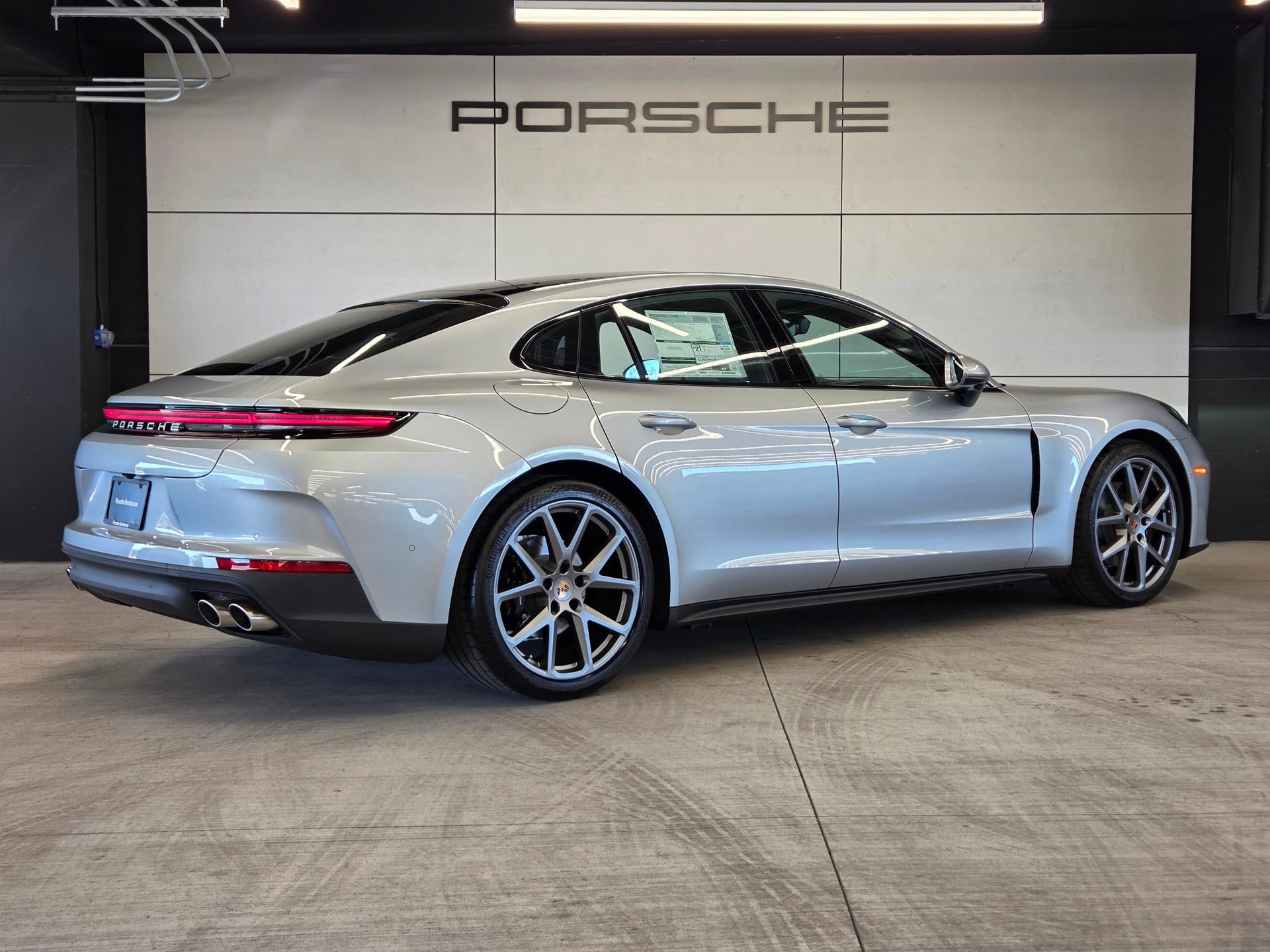 New 2026 Porsche Panamera image 6