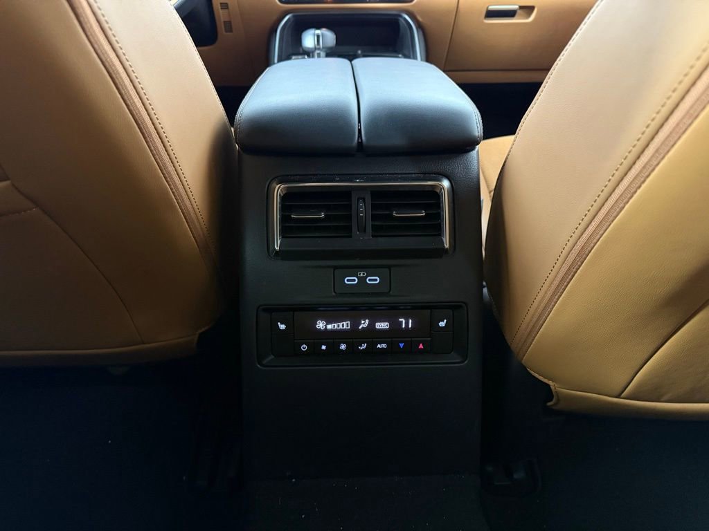 Used 2025 MAZDA CX-70 3.3 Turbo S w/ Premium Plus image 23