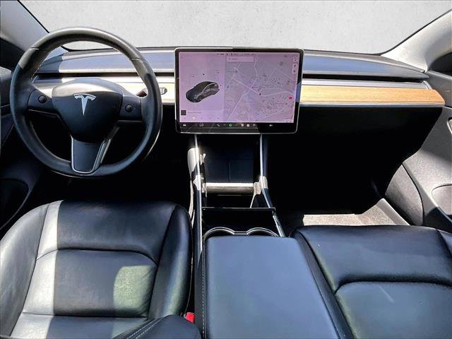 Used 2020 Tesla Model 3 Standard Range Plus image 15